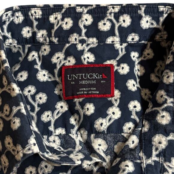 UNTUCKit Shirt Men's Medium S/S Slim Blue White Floral Azal Button Up Cotton - Picture 4 of 7